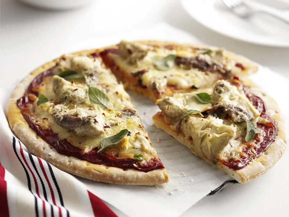 artichoke, anchovy and chilli pizza