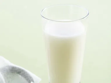 cashew milk with rosewater and cardamom