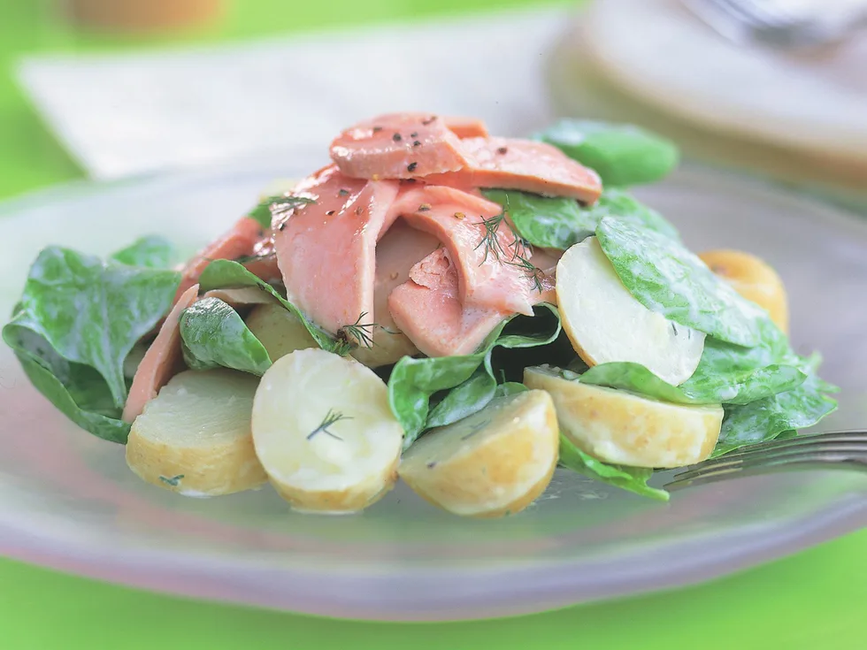 WARM POTATO AND SALMON SALAD