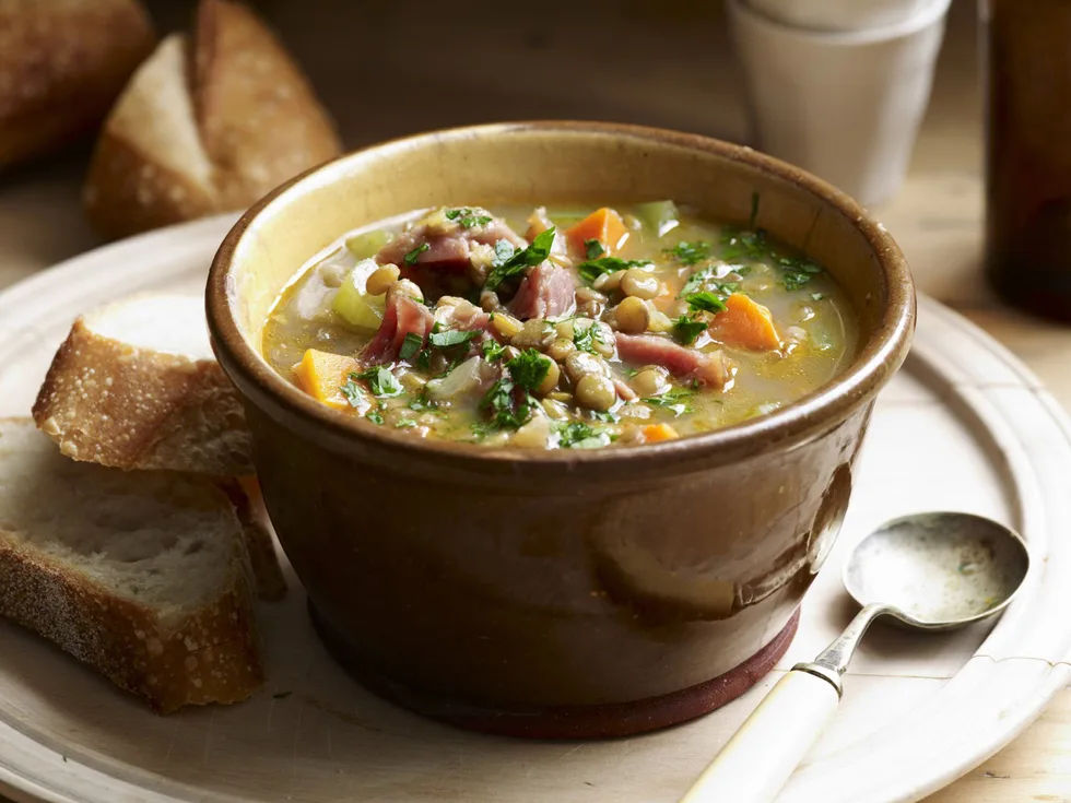 Ham and lentil soup