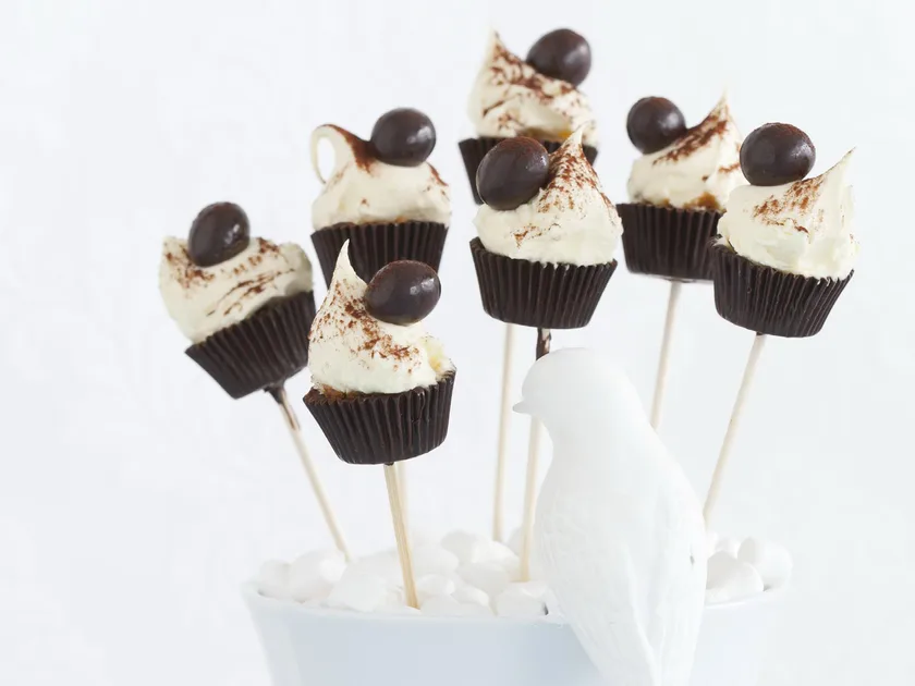 Tiny chocolate tiramisu cups