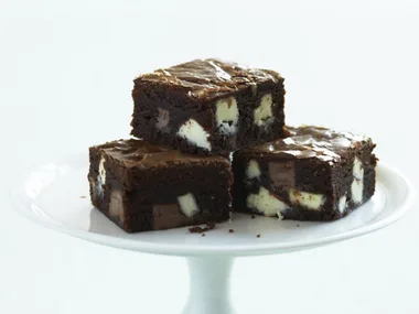 Chocolate rum and raisin slice