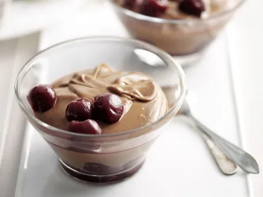 choc-cherry mascarpone cream