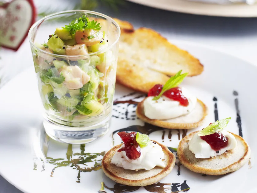 Salmon ceviche