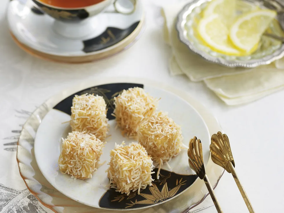 mini almond coconut lamingtons