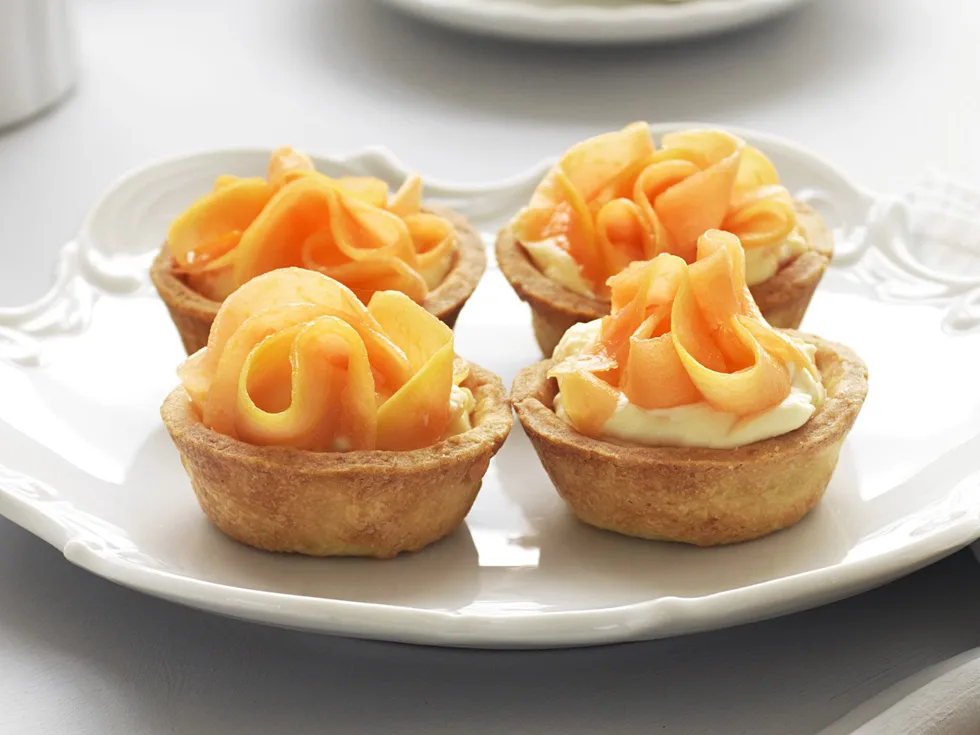 mascarpone and papaya tarts