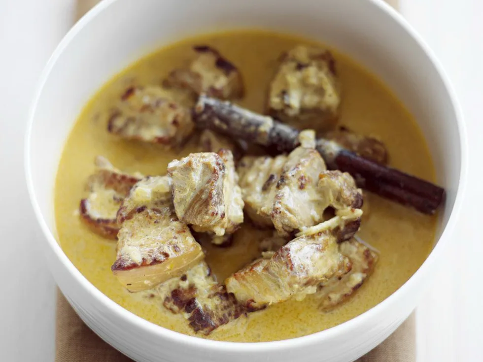 SRI LANKAN PORK CURRY