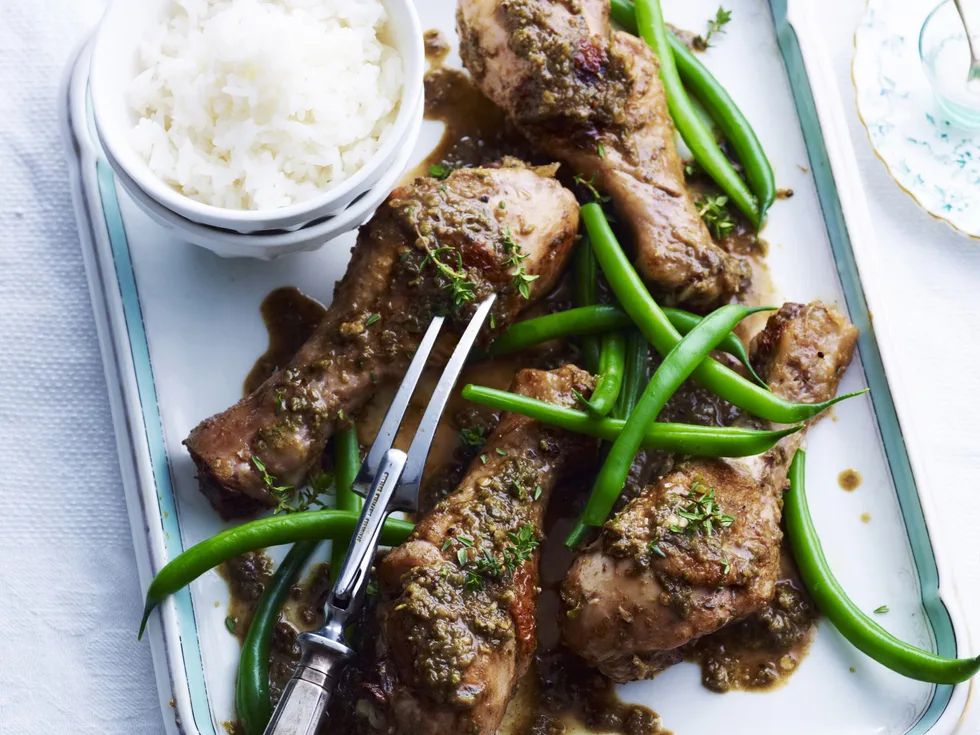 JERK-SPICED CHICKEN DRUMSTICKS