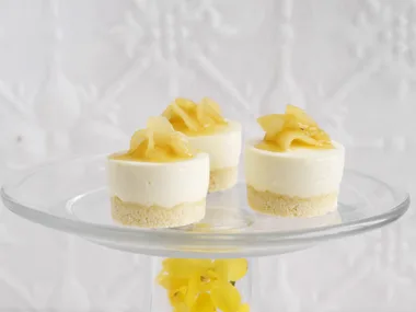 pineapple and coconut cheesecakes