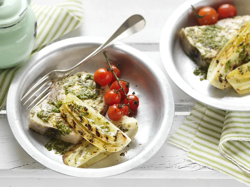 Kingfish with fennel and lemon vinaigrette