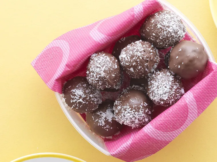 chocolate apricot truffles