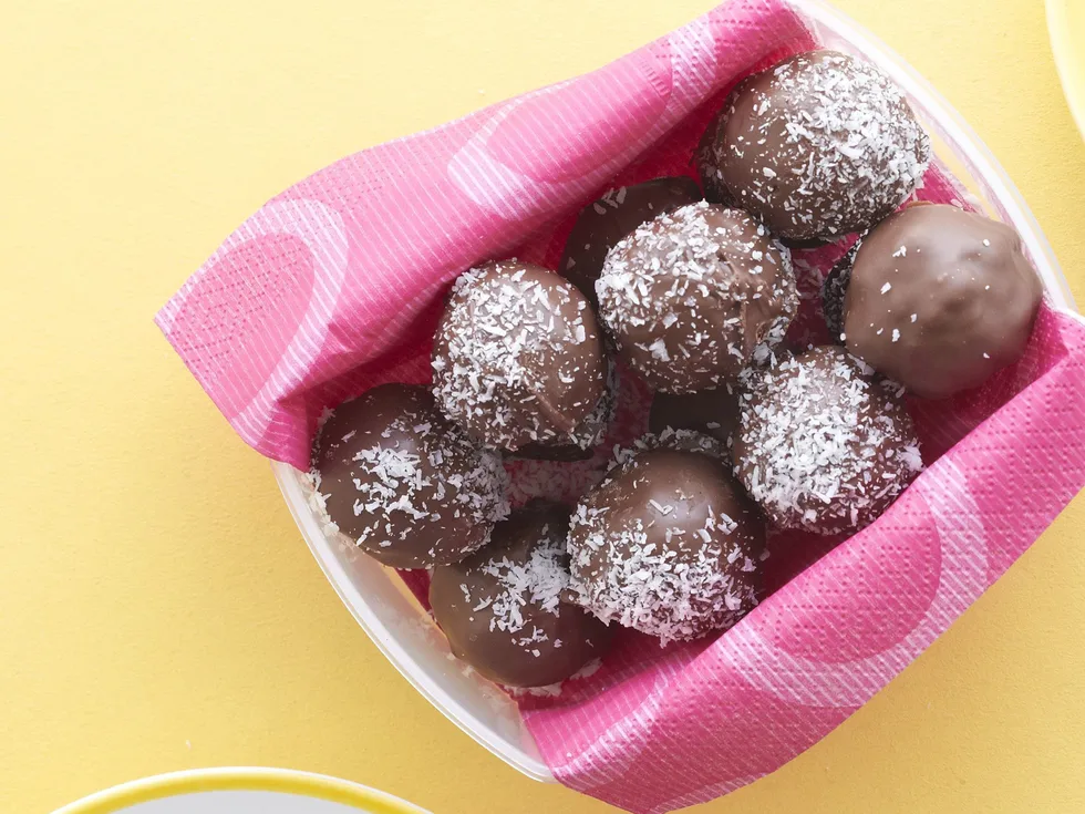 chocolate apricot truffles