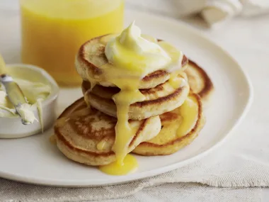 LEMON CURD PIKELETS