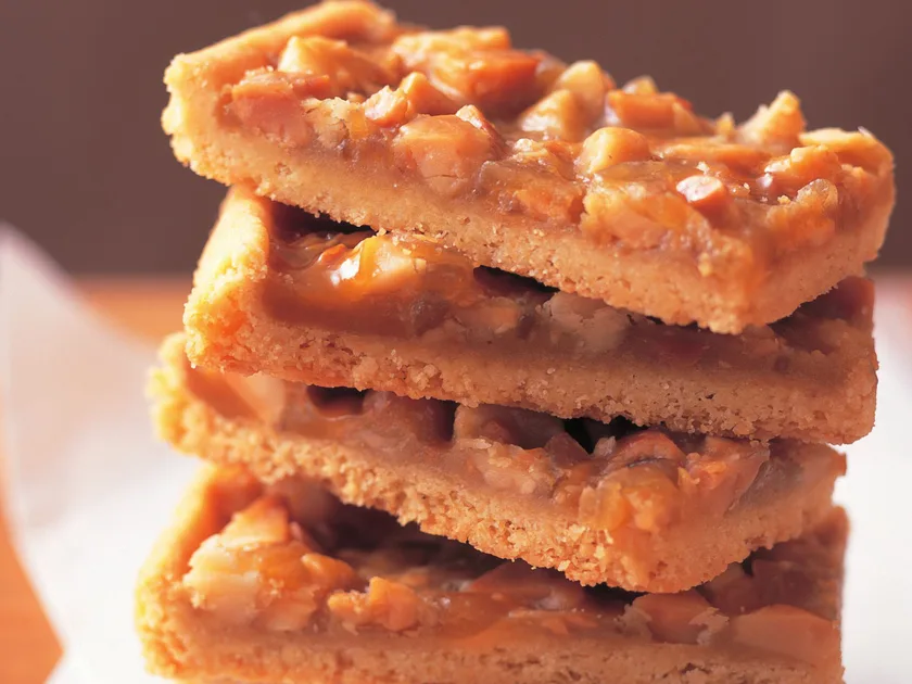 Macadamia and ginger fingers