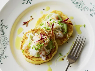 CORN BLINI WITH AVOCADO CREAM AND CRAB