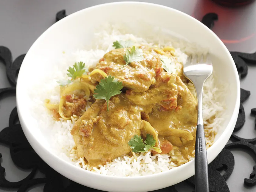 Hot and spicy chicken curry