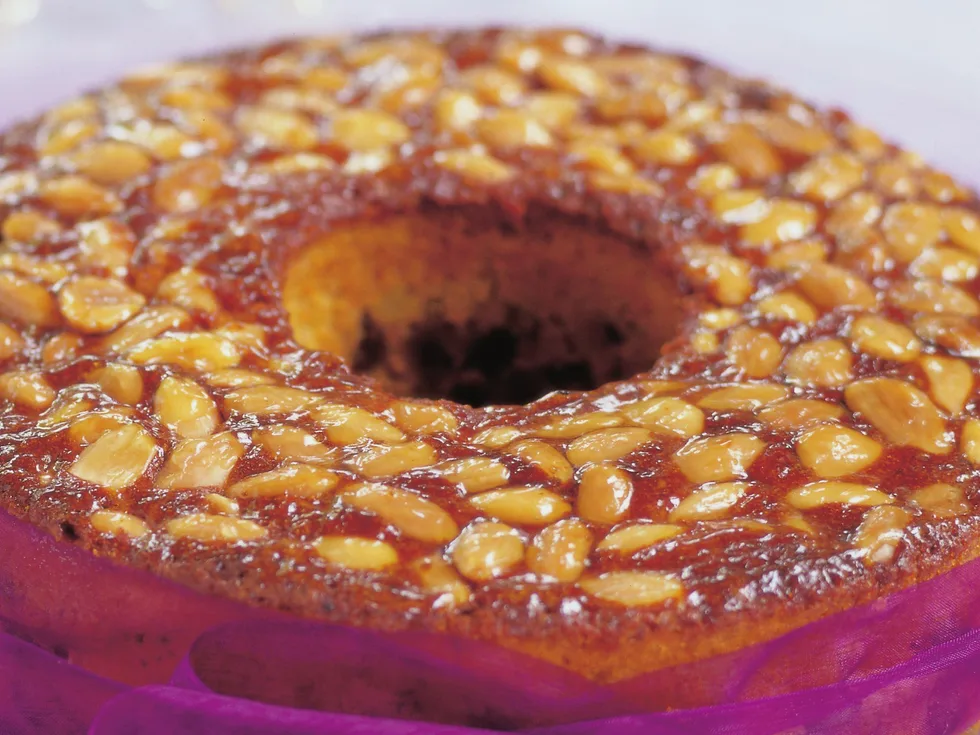 fruity almond ring