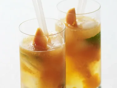 papaya and orange spritzer