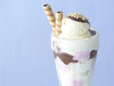 chocolate sundaes