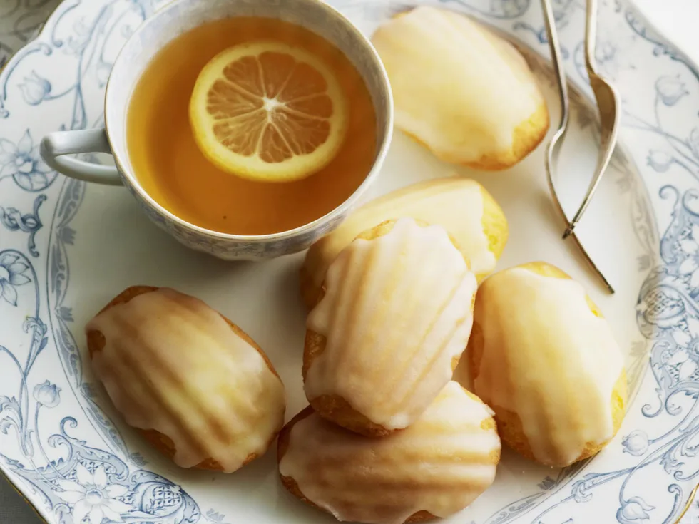 GLAZED LEMON AND VANILLA MADELEINES