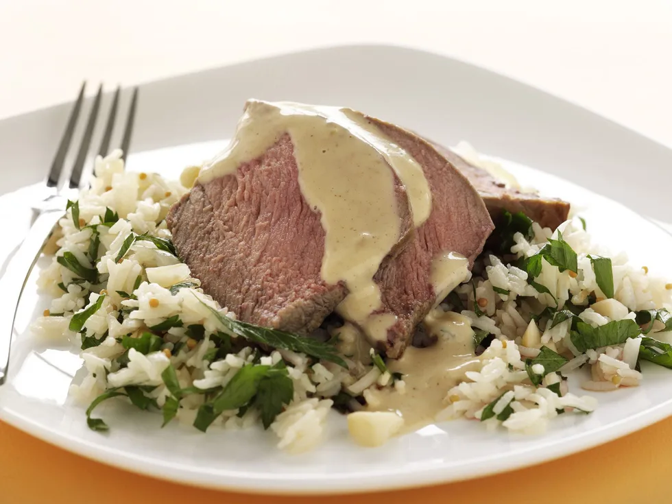 honey-mustard beef with macadamia rice