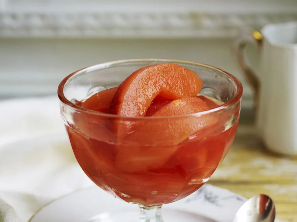 quinces with orange-vanilla syrup