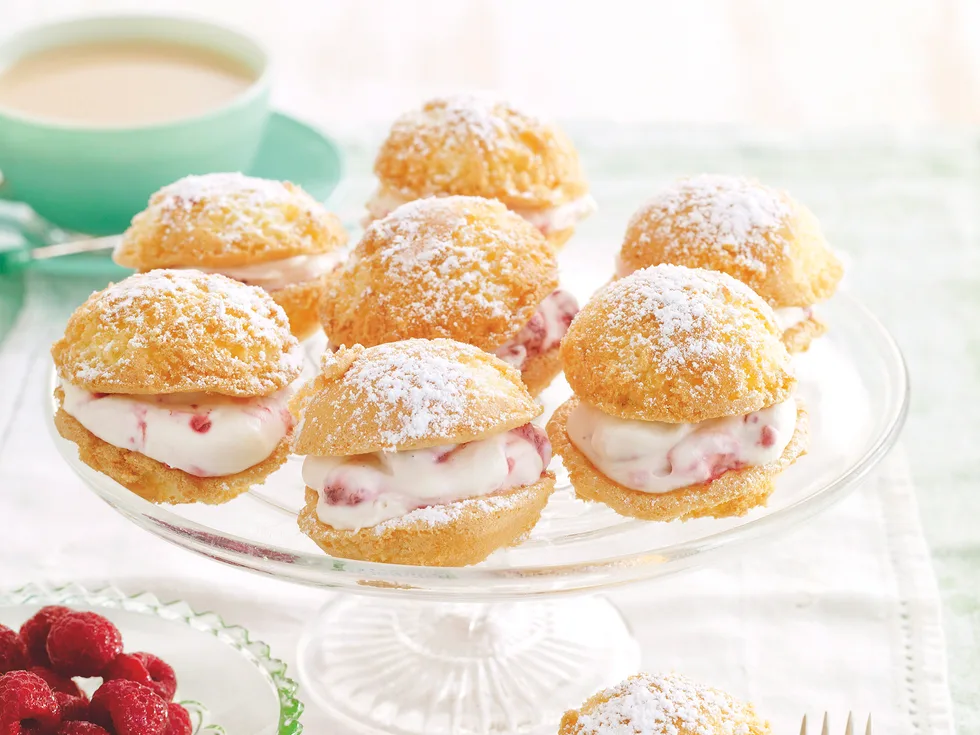 Strawberries and cream powder puffs
