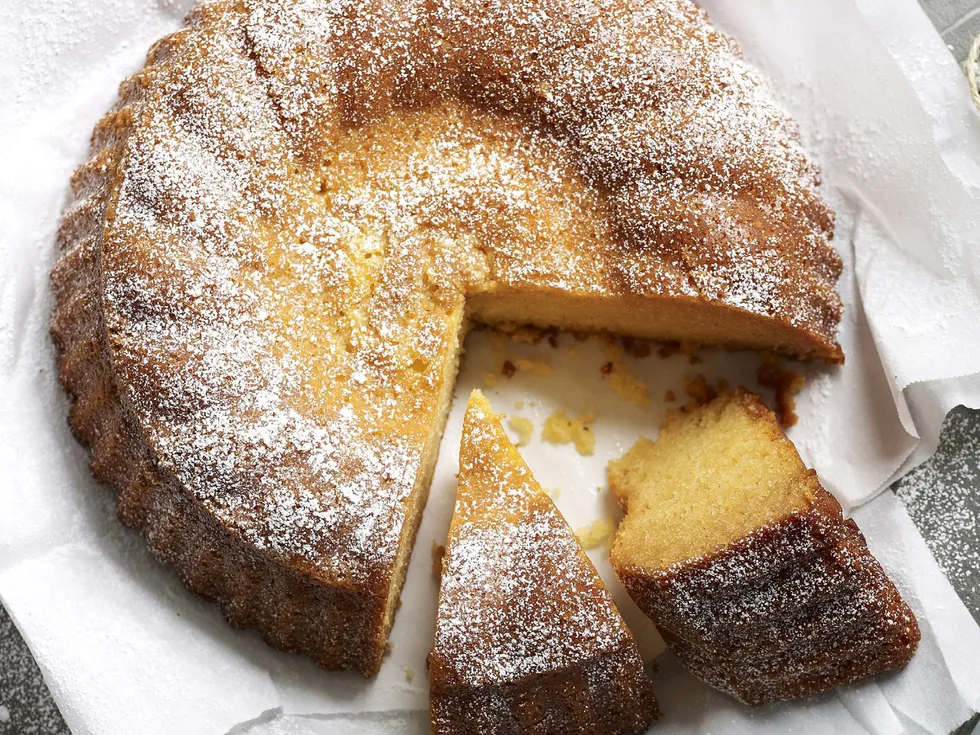 honey and vanilla cake
