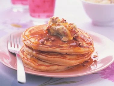 BUTTERMILK PANCAKES WITH WHIPPED PRALINE BUTTER