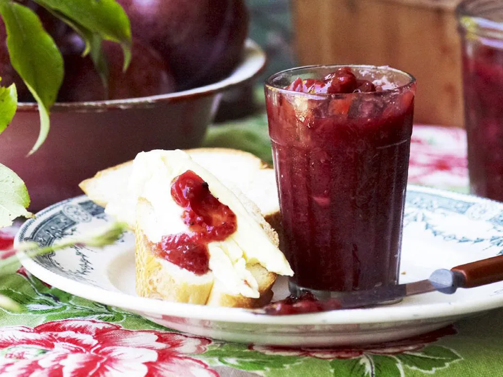 plum, lime and coriander chutney