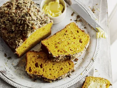 SPICED PUMPKIN BREAD