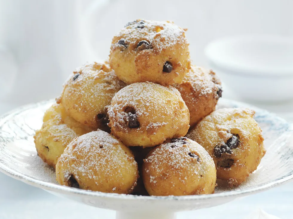 chocolate and orange ricotta puffs