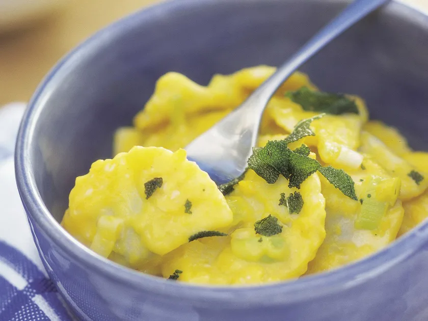 Agnolotti in sage and pumpkin puree
