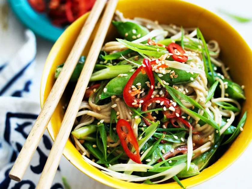 Sesame & peanut soba noodles