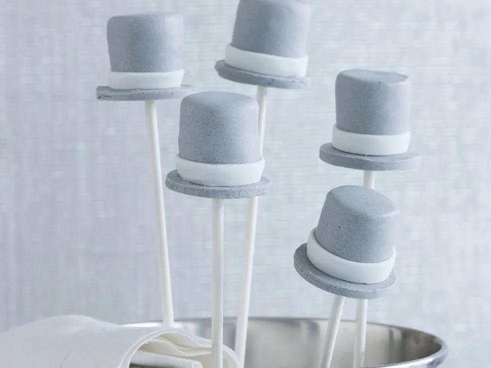 TOP HATS