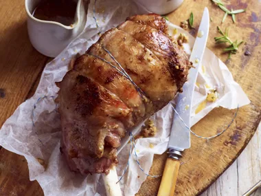 herb and mustard lamb leg
