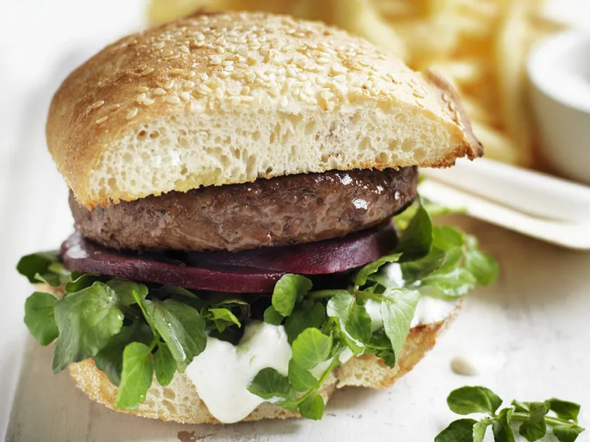 Minty lamb burgers