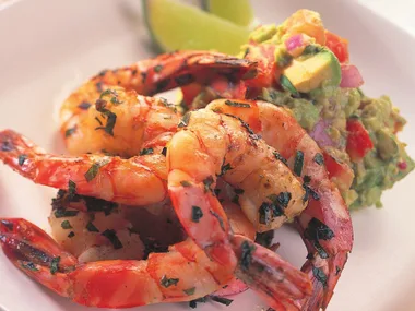 basil prawns with avocado mash