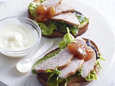 smoked chicken open sandwiches
