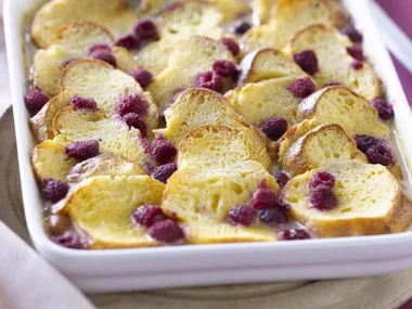 DARK CHOCOLATE, RASPBERRY AND BRIOCHE PUDDING