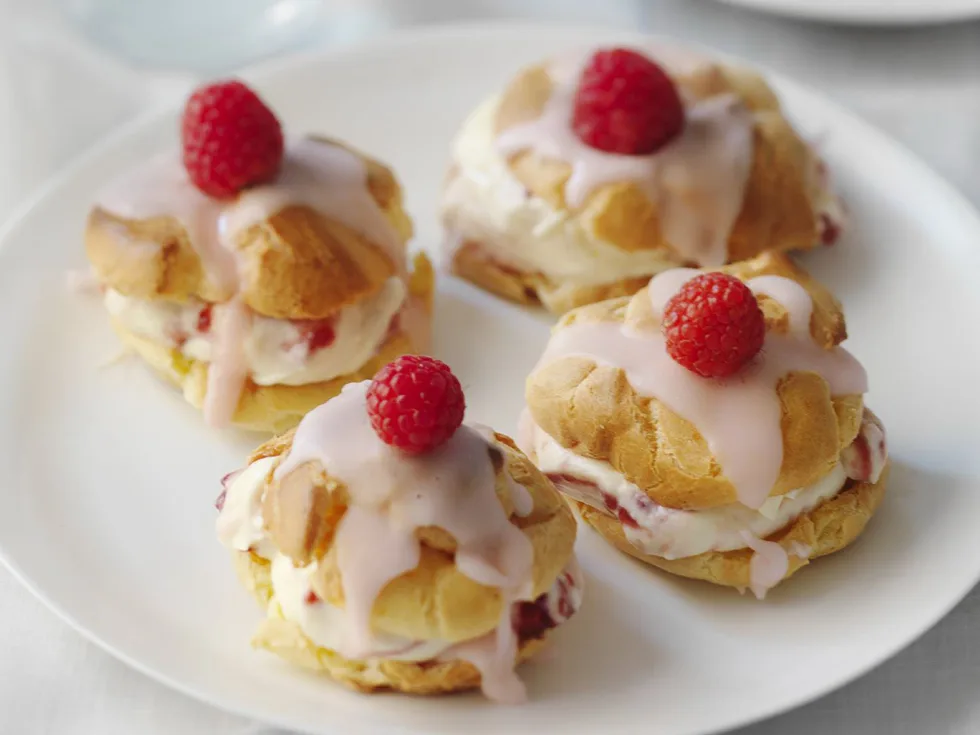 marbled raspberry mascarpone puffs