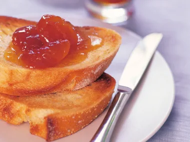 apricot rum conserve