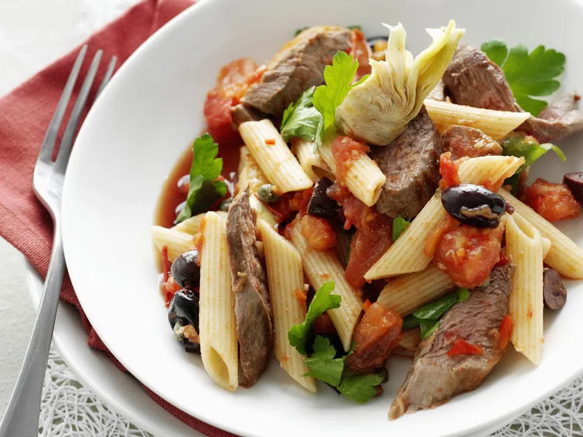 Lamb and pasta niçoise