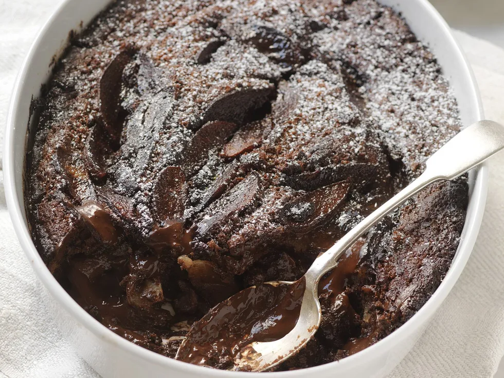 chocolate, pear and hazelnut self-saucing pudding