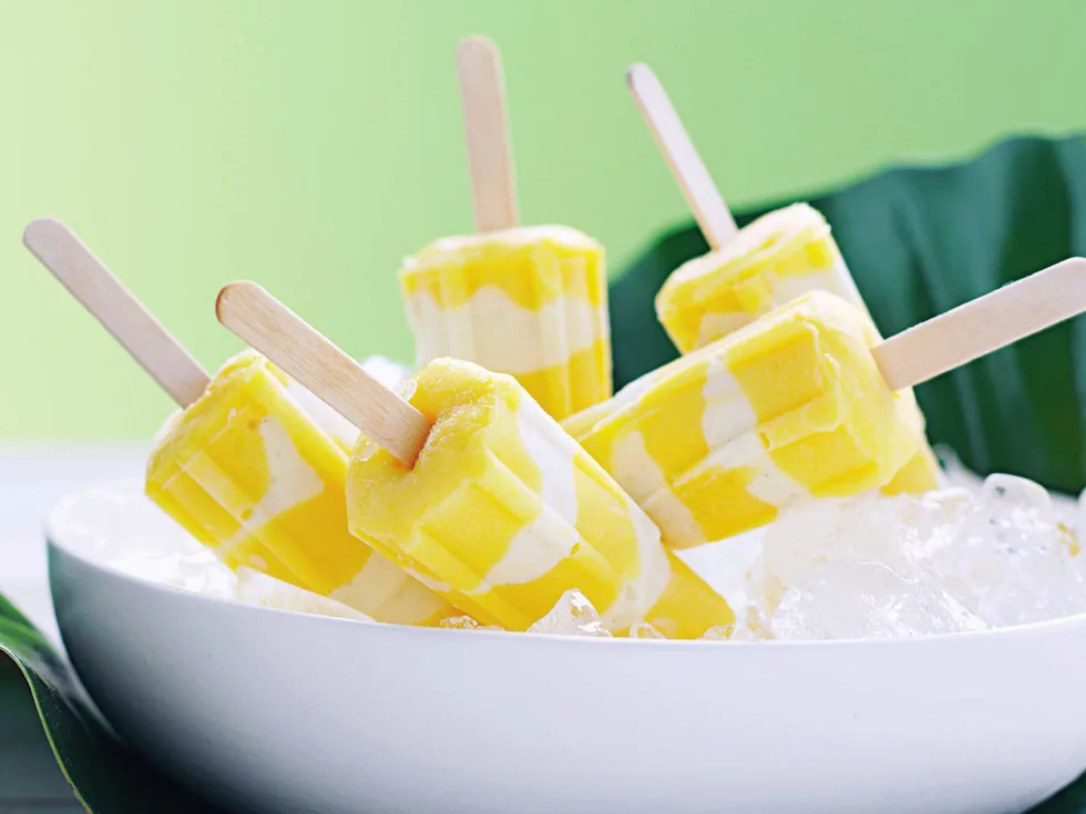 mango vanilla frozen yogurt swirls