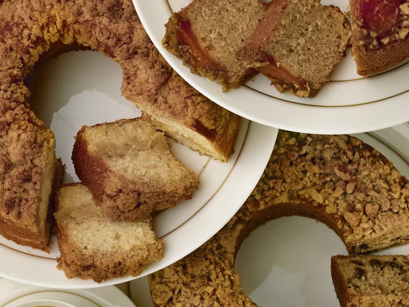 Wholemeal apricot upside down cake