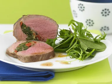 Mini lamb roasts with capsicum and pesto