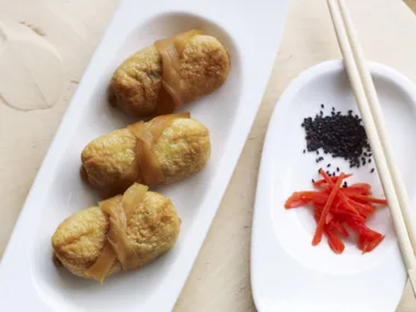 Seasoned tofu pouches