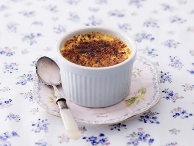 passionfruit + lime crème brûlée