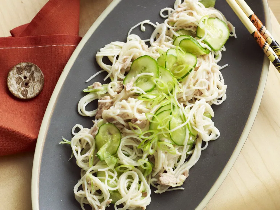 Somen noodle and tuna salad